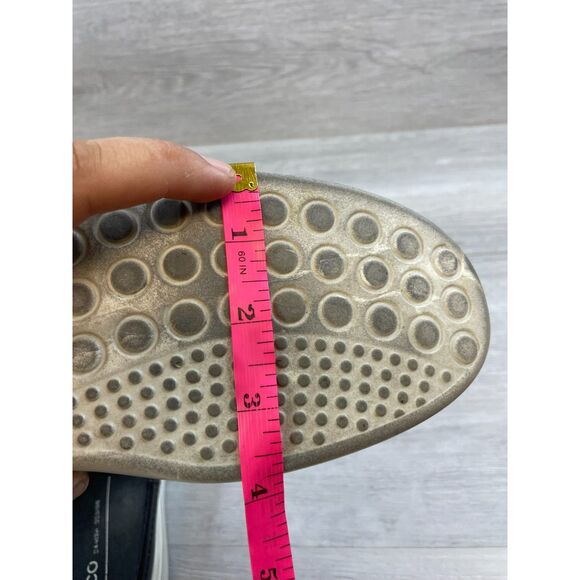 Ecco Soft Classic Women's Sneaker Closed Toe Leather 8.5 Black Mule Shoes - Picture 10 of 10